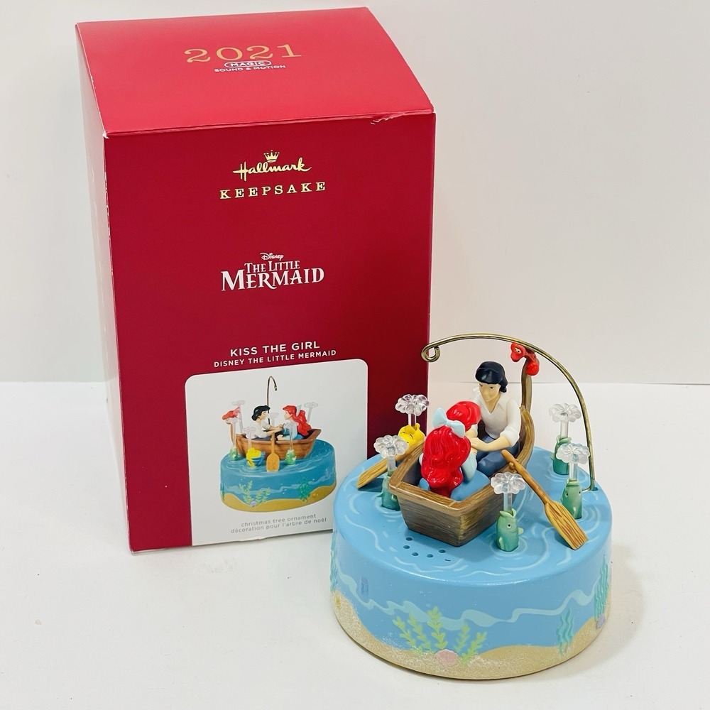 Hallmark Keepsake Disney Little Mermaid Ornament - Kiss The Girl 2021